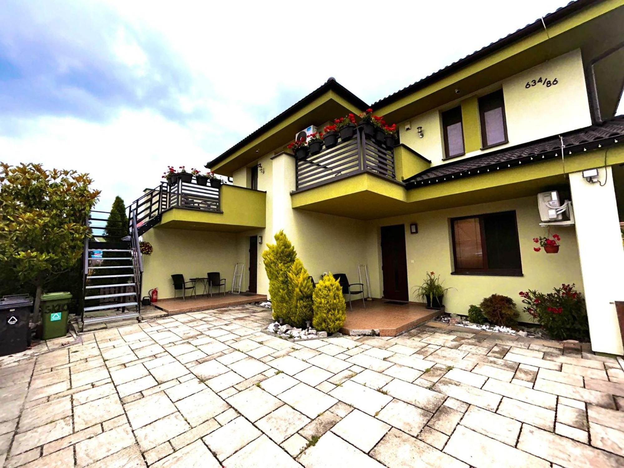 Apartmány ZELENÝ DOM Podhájska Exterior foto